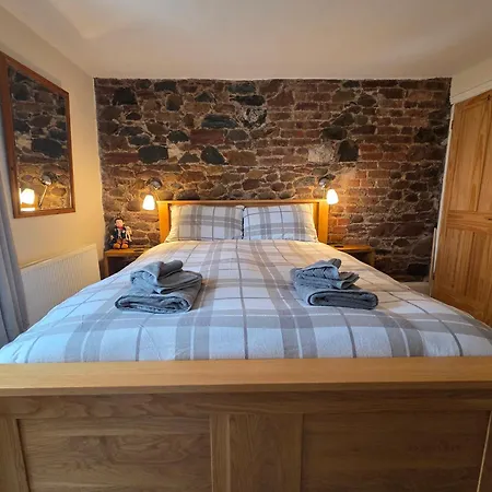 Feather Bed - Dog Friendly Lakeland Retreat With Log Burner & Garden Nyaraló