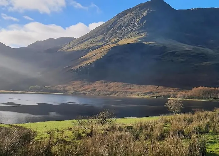 Feather Bed - Dog Friendly Lakeland Retreat With Log Burner & Garden * Brayton (Cumberland)