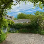 Feather Bed - Dog Friendly Lakeland Retreat With Log Burner & Garden