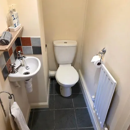 Feather Bed - Dog Friendly Lakeland Retreat With Log Burner & Garden